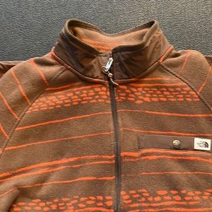 north face half zip fleece